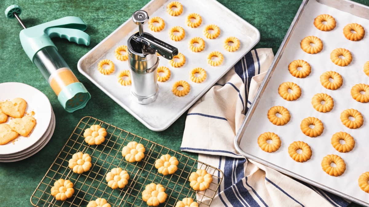 Cookie Press Usage: 15 Tips & Tricks for Perfect Consistency - Marketmummy